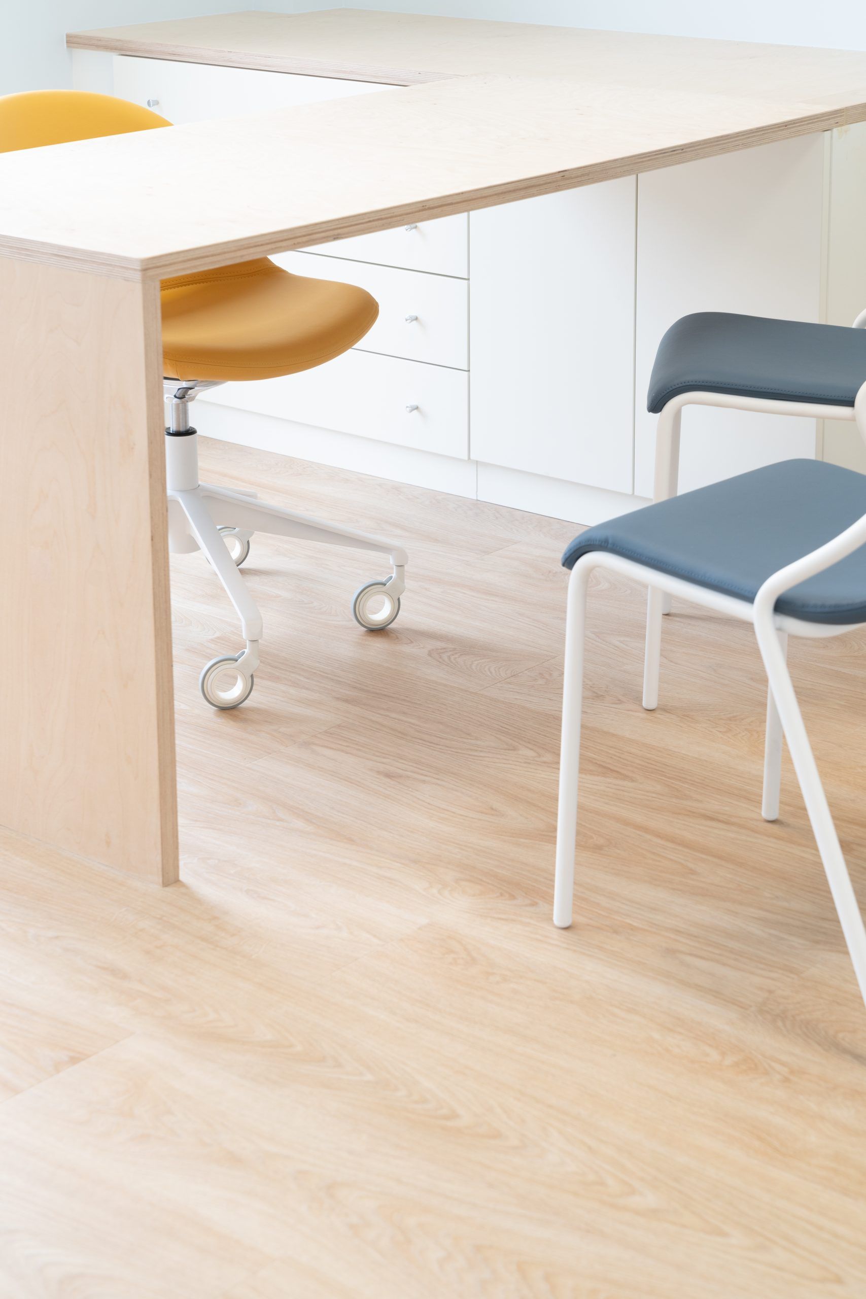 Zoom sur chaises de bureau