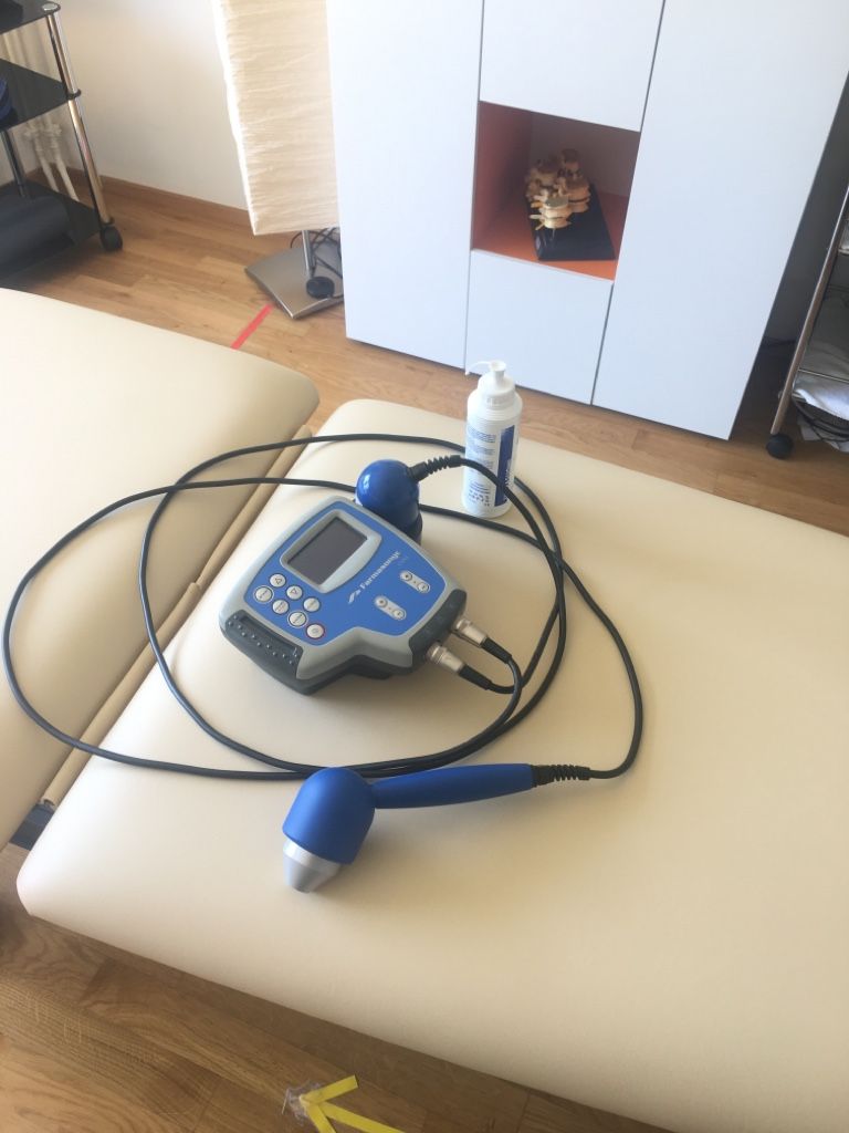 KOMPLEMENTÄRMEDIZIN / PHYSIKALISCHE THERAPIE DALLA MONTA VIOLETTA