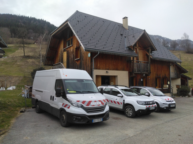 Nos locaux et nos véhicules.