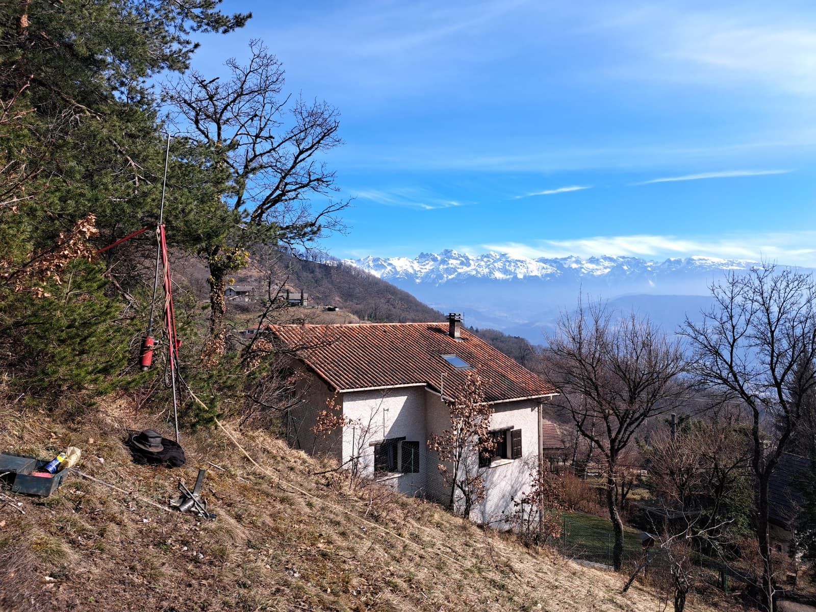 Pénétromètre dynamique léger utilisé dans les pentes fortes.
