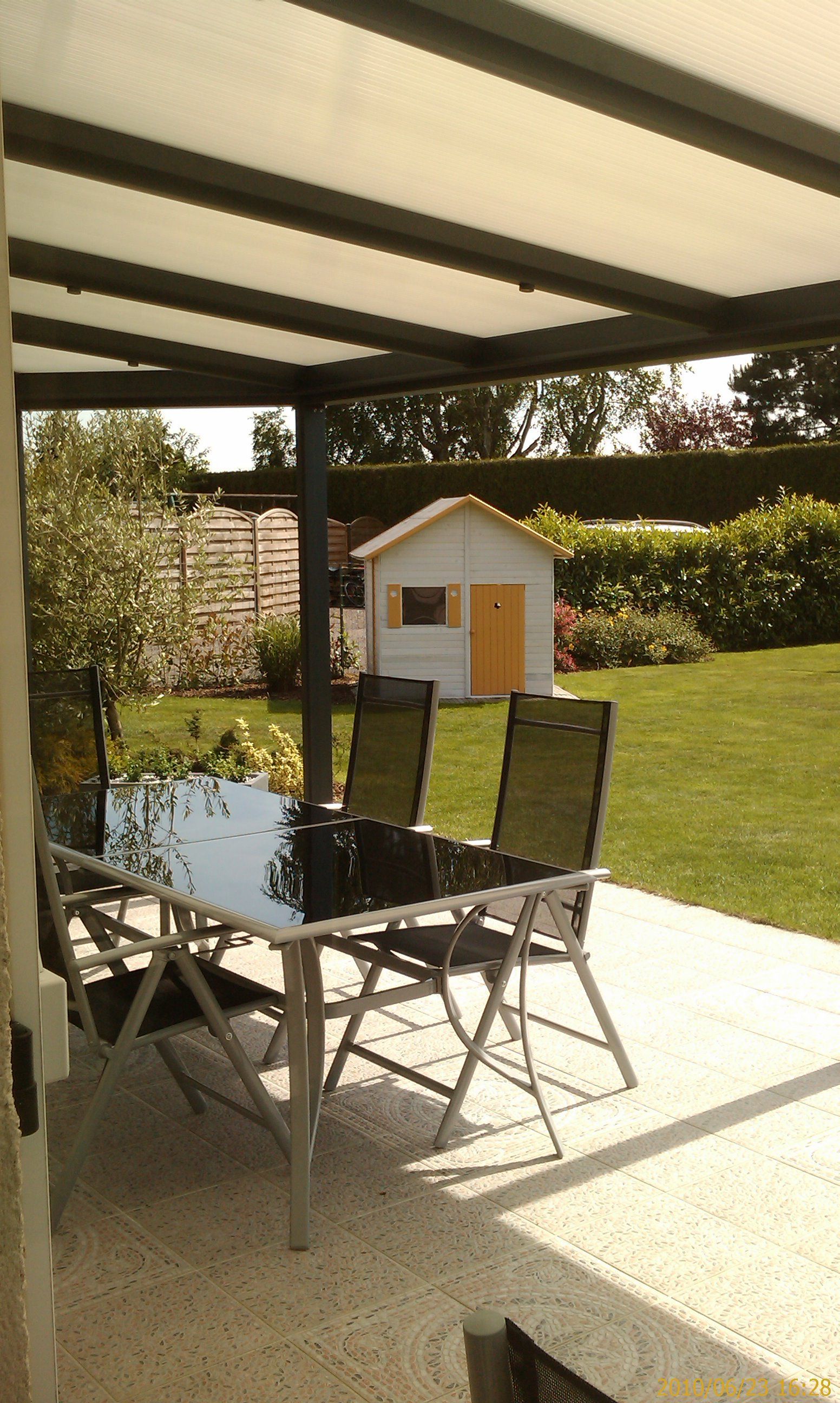 Pergola aluminium à toit fixe transparent