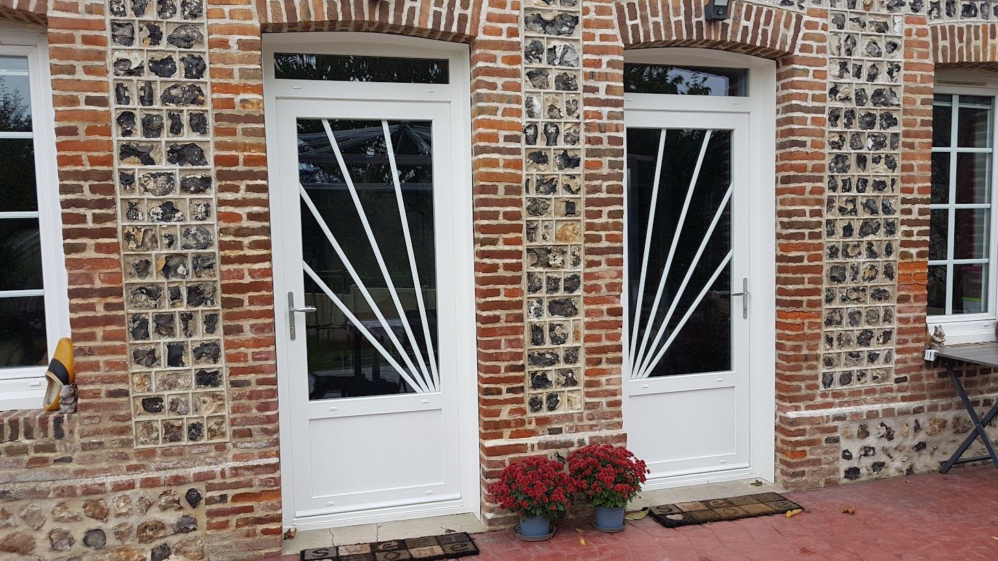 Porte d'entrée style ancien avec trumeau