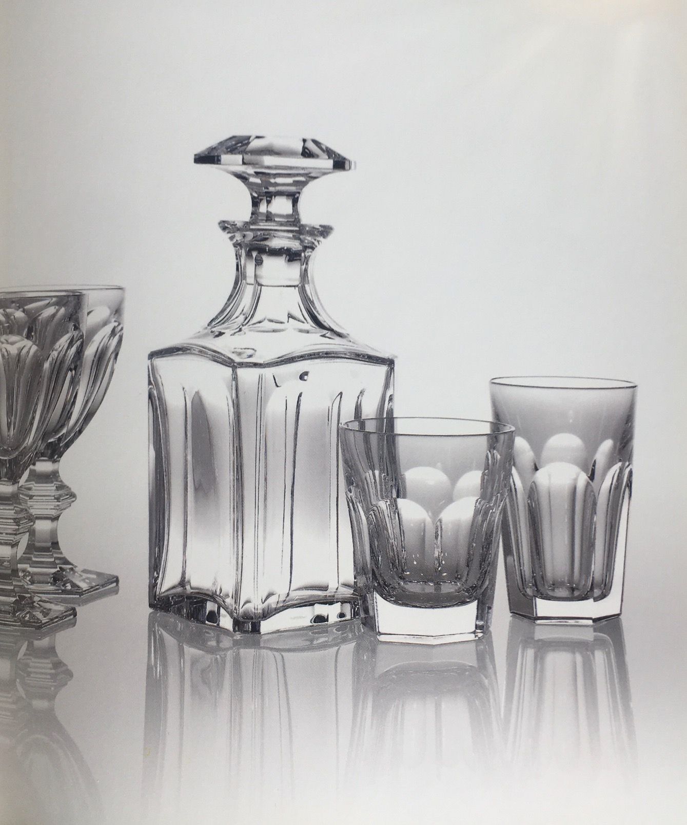 Vintage Kristallglas-Set mit charmanten, historischen Schliffen und Formen.