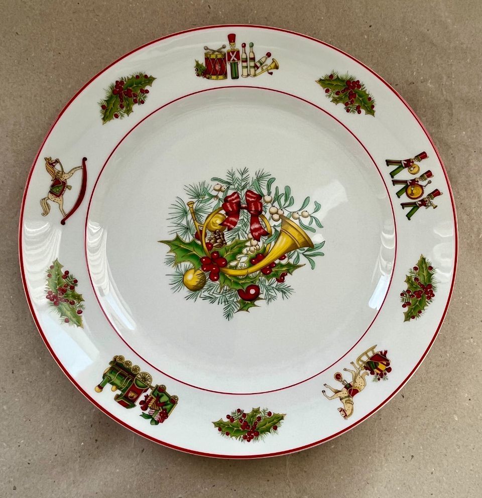 Portugiesische Handwerkskunst trifft auf zeitgenössisches Design bei den Porzellanwaren von Vista Alegre.