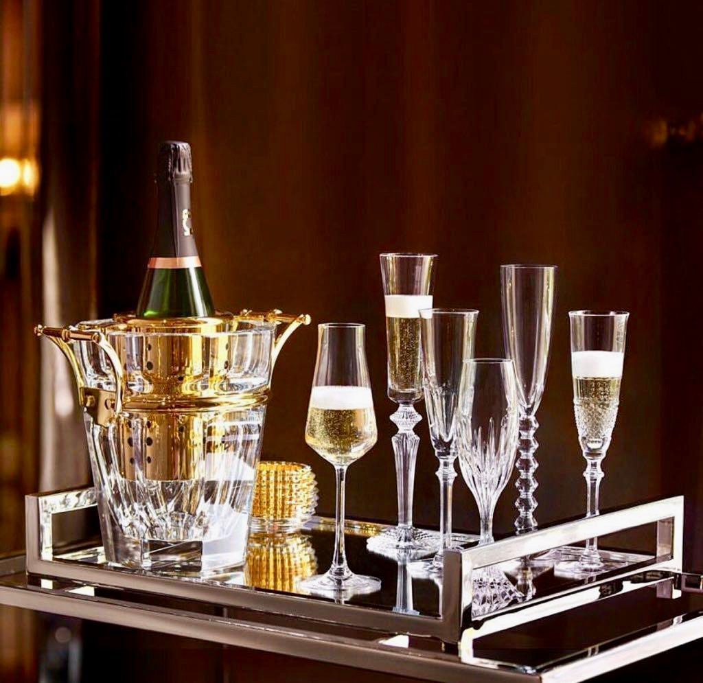 Entdecken Sie feinste Glaskunst für jeden Anlass.