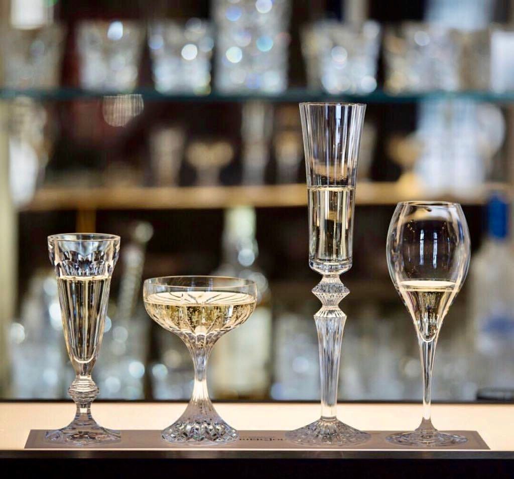 Vielfältige Auswahl an Kristallgläsern für Weine, Sekt und mehr..