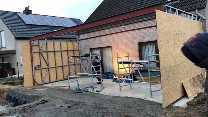 Uitbouw van huis