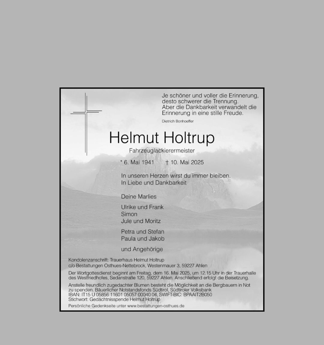 Gedenkkarte mit einem Kreuz und dem Namen Helmut Holtrop auf einem wolkigen, grauen Hintergrund