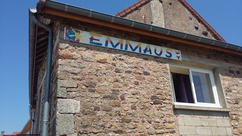 Façade du local d'Emmaüs Sasoge