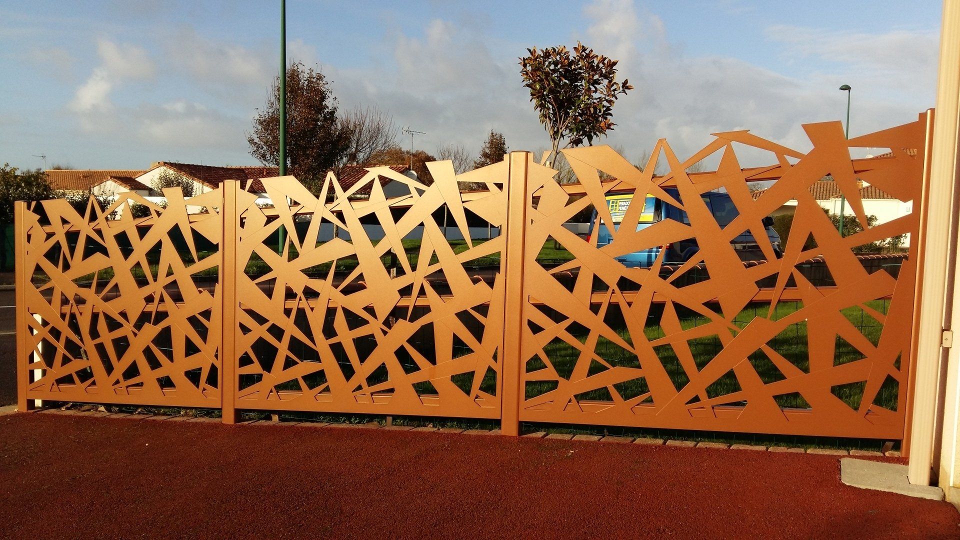 Portail contemporain