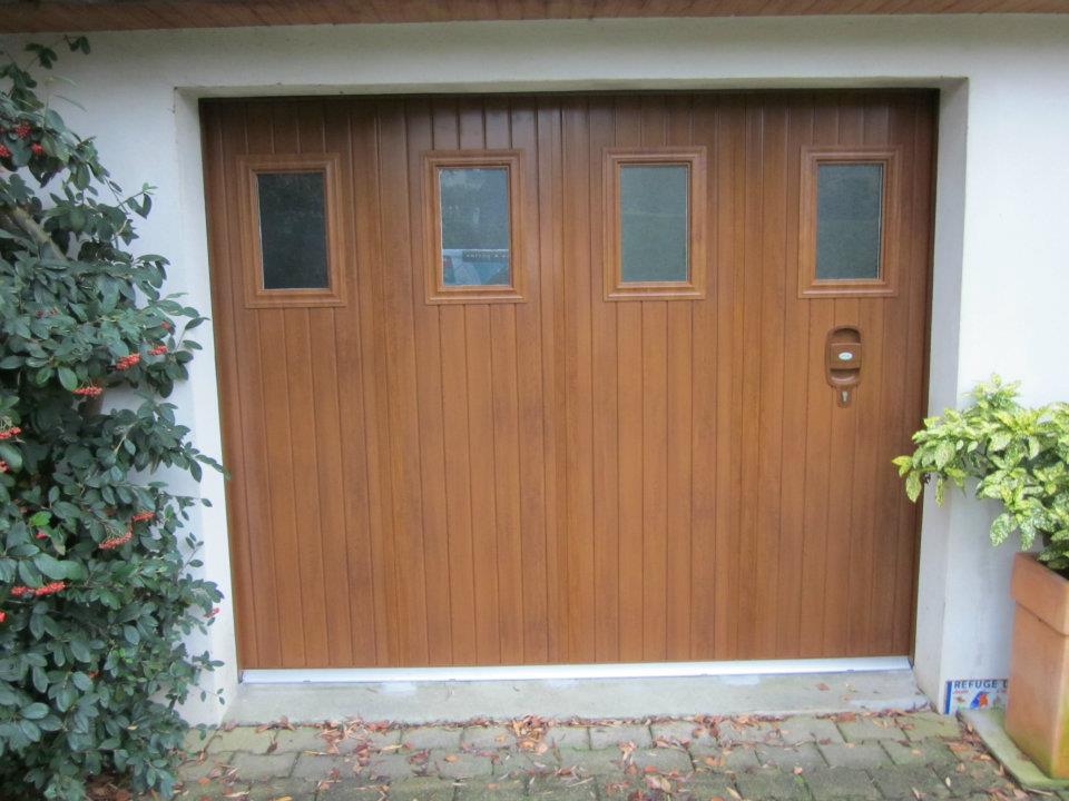 Porte de garage bois