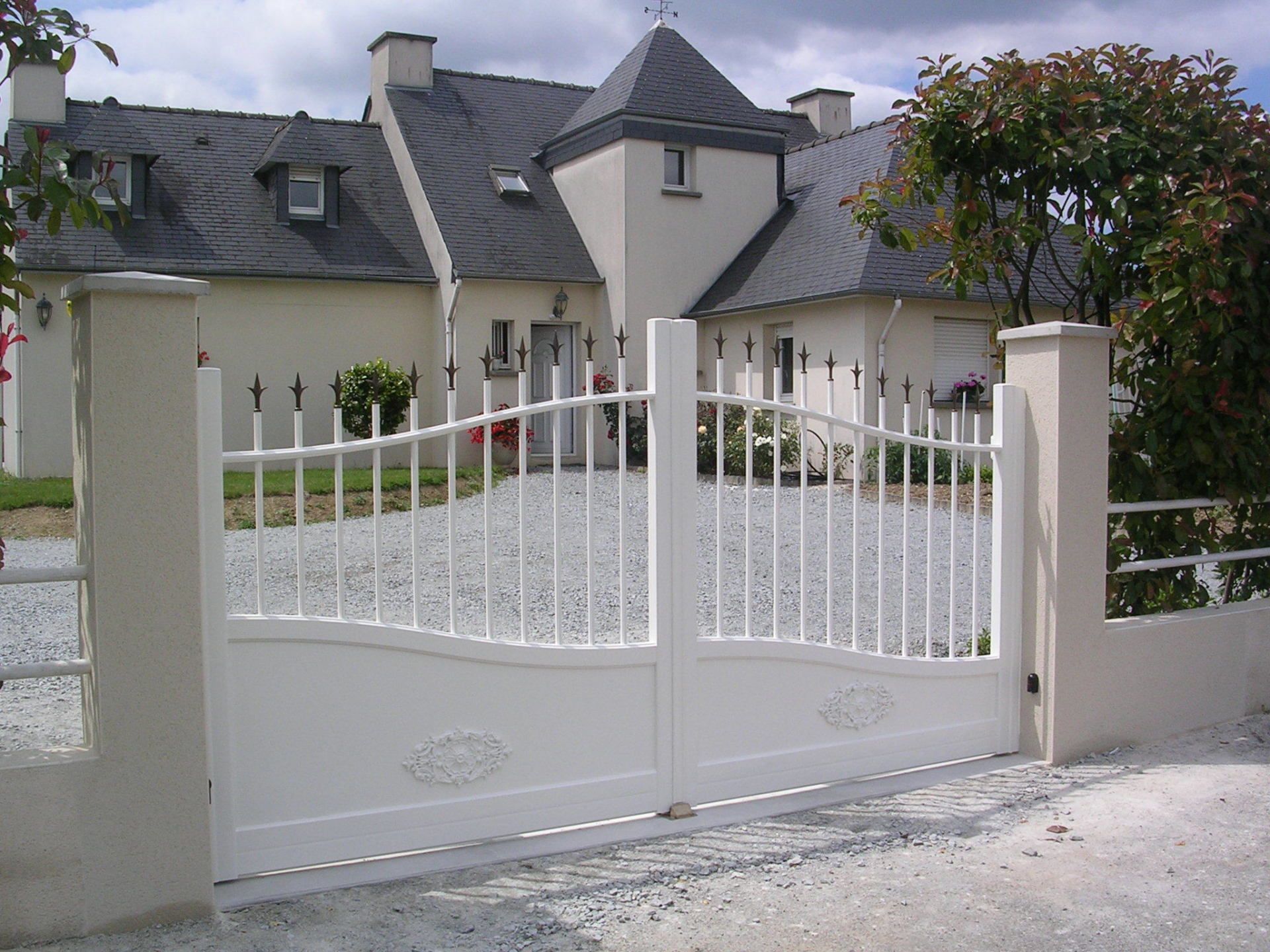 Portail blanc Plouzané