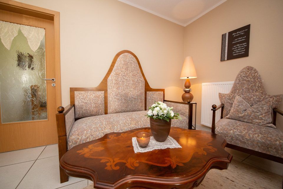 Bestattung Josef Maier büro