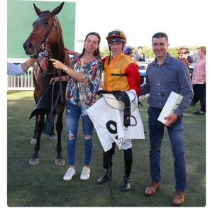 Photos de famille avec le cavalier et son cheval