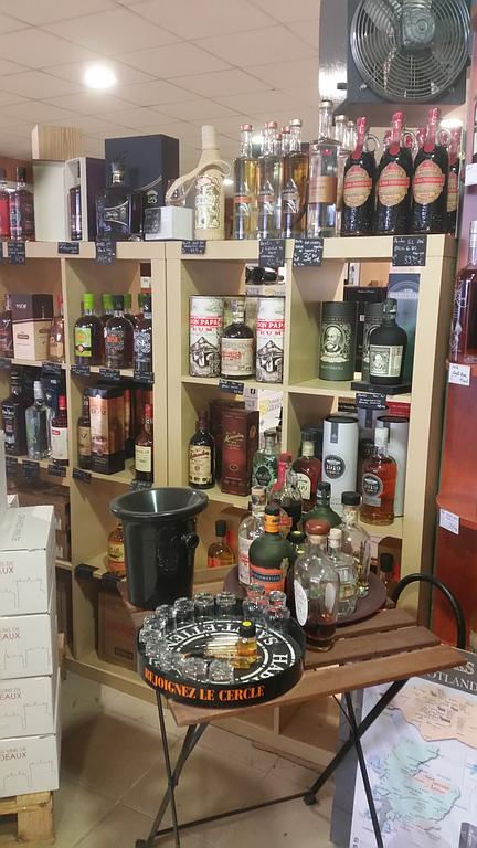 La cave des spirituels