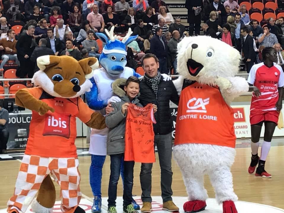 Les Toits de France partenaire basket