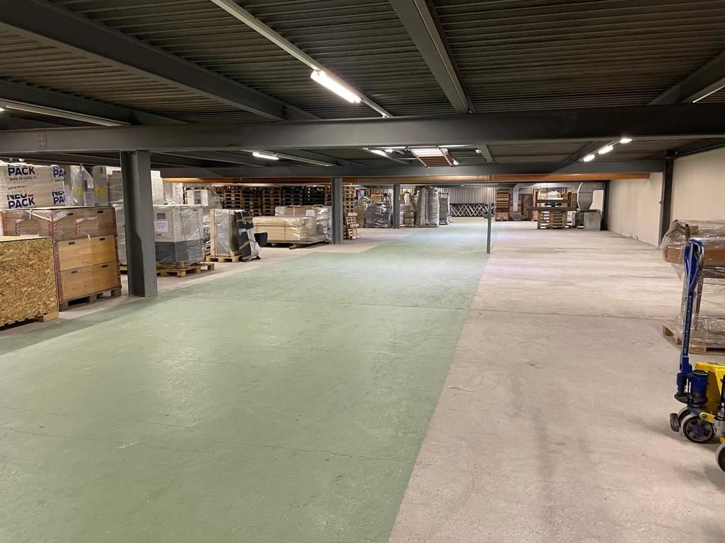 Garde-meubles - Flühmann Déménagements Sàrl - Neuchâtel