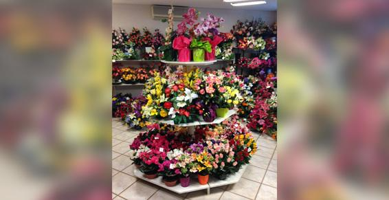 Grand rayon de bouquets de fleurs