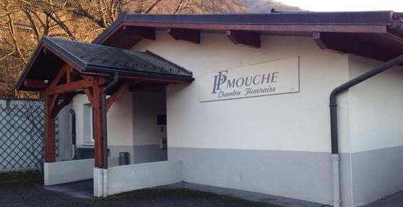 Entrée du funérarium