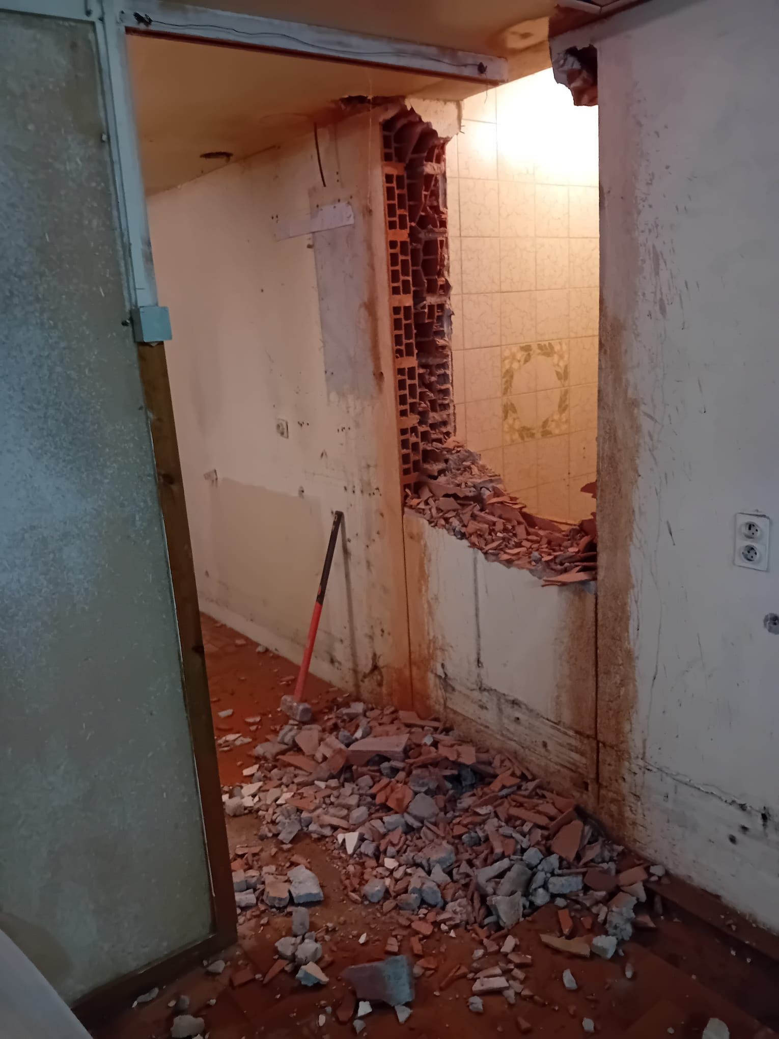 Destruction d'un mur intérieur