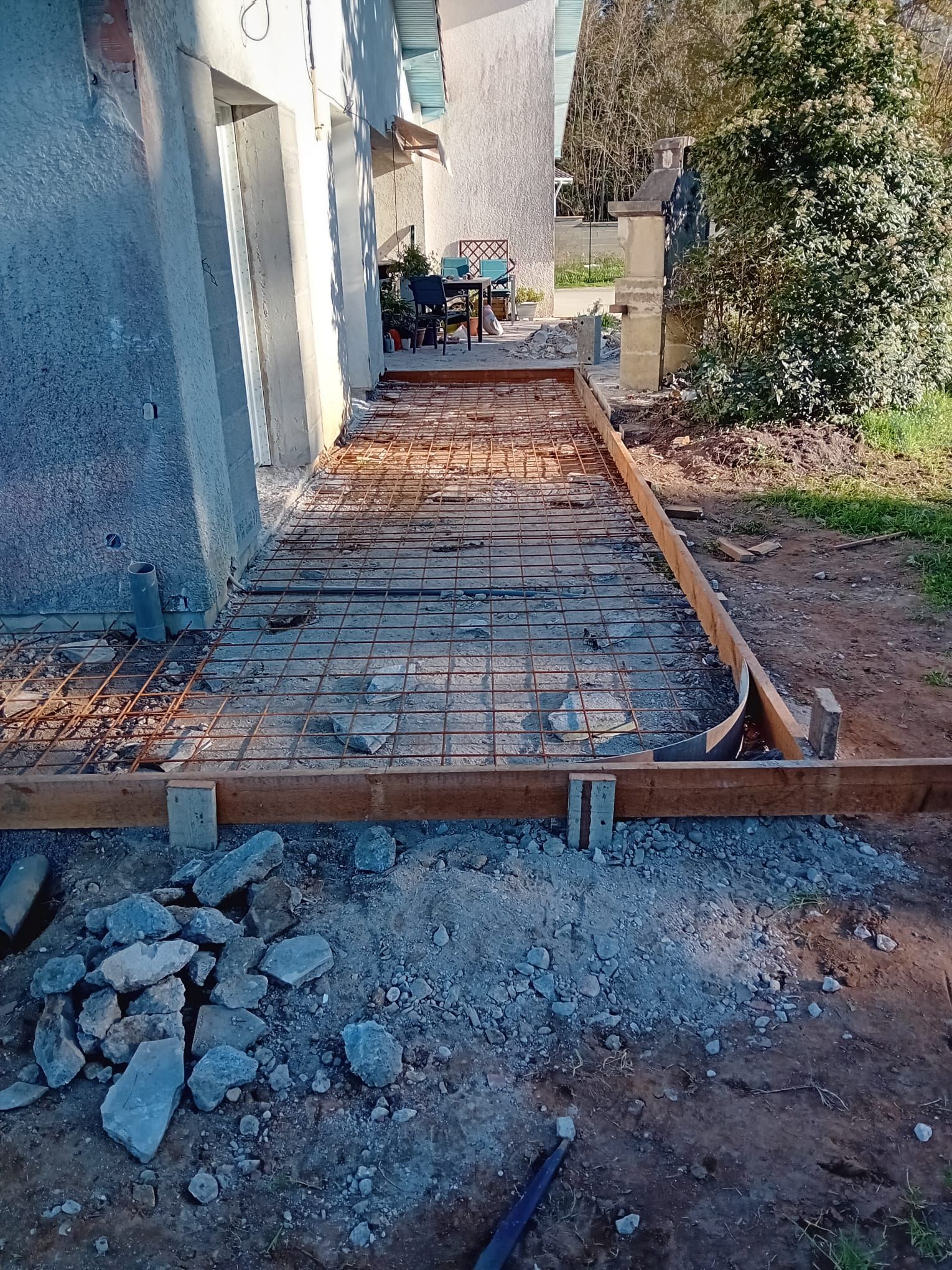 Coffrage pour chape en béton