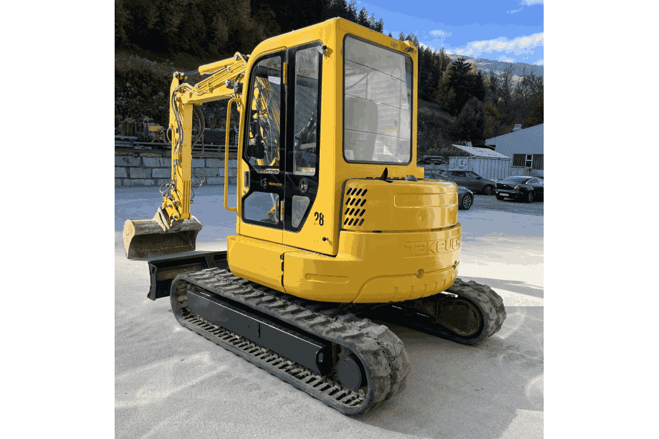 Bagger der Firma LG Autohandel