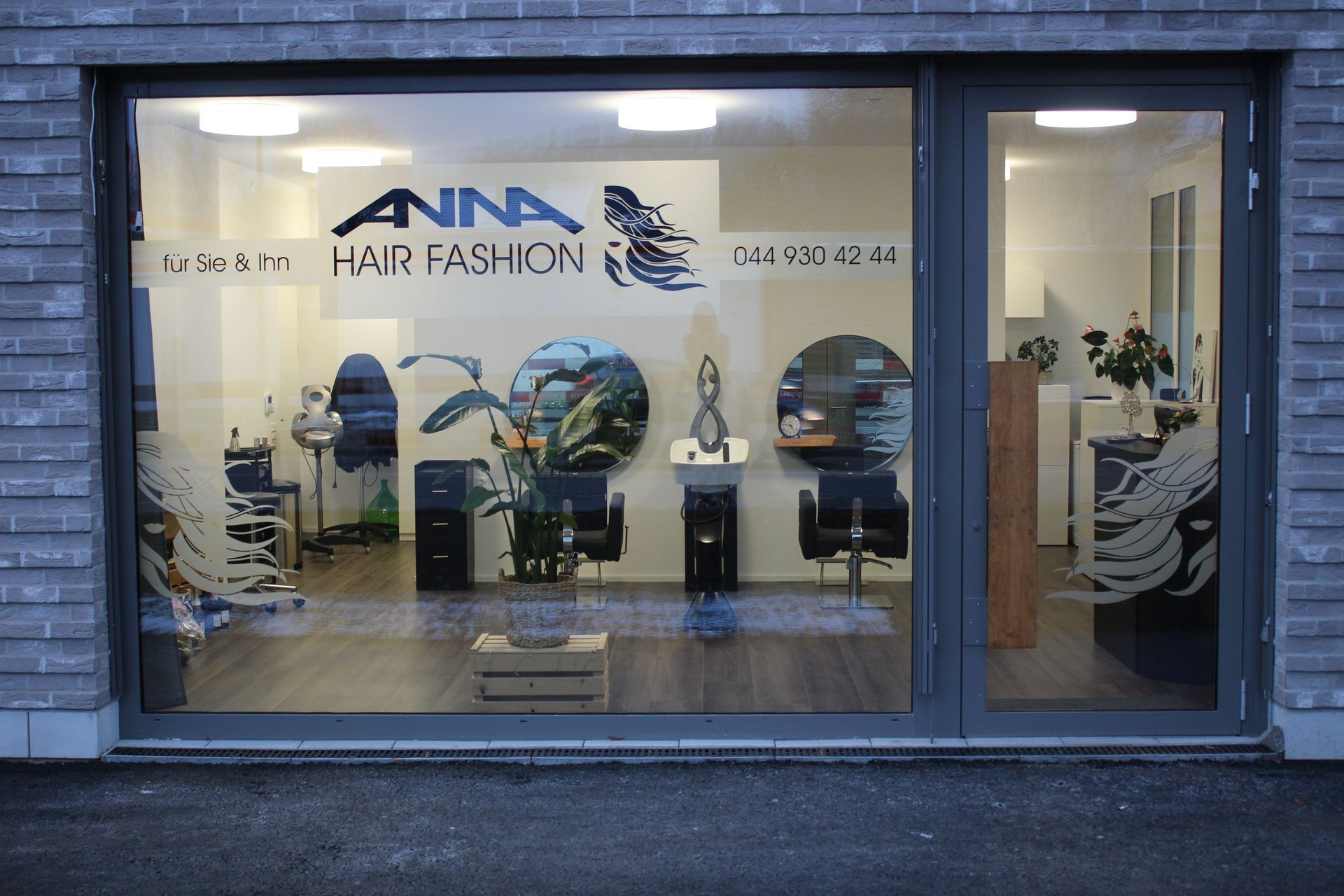 Räumlichkeiten - Anna Hair Fashion - Wetzikon ZH