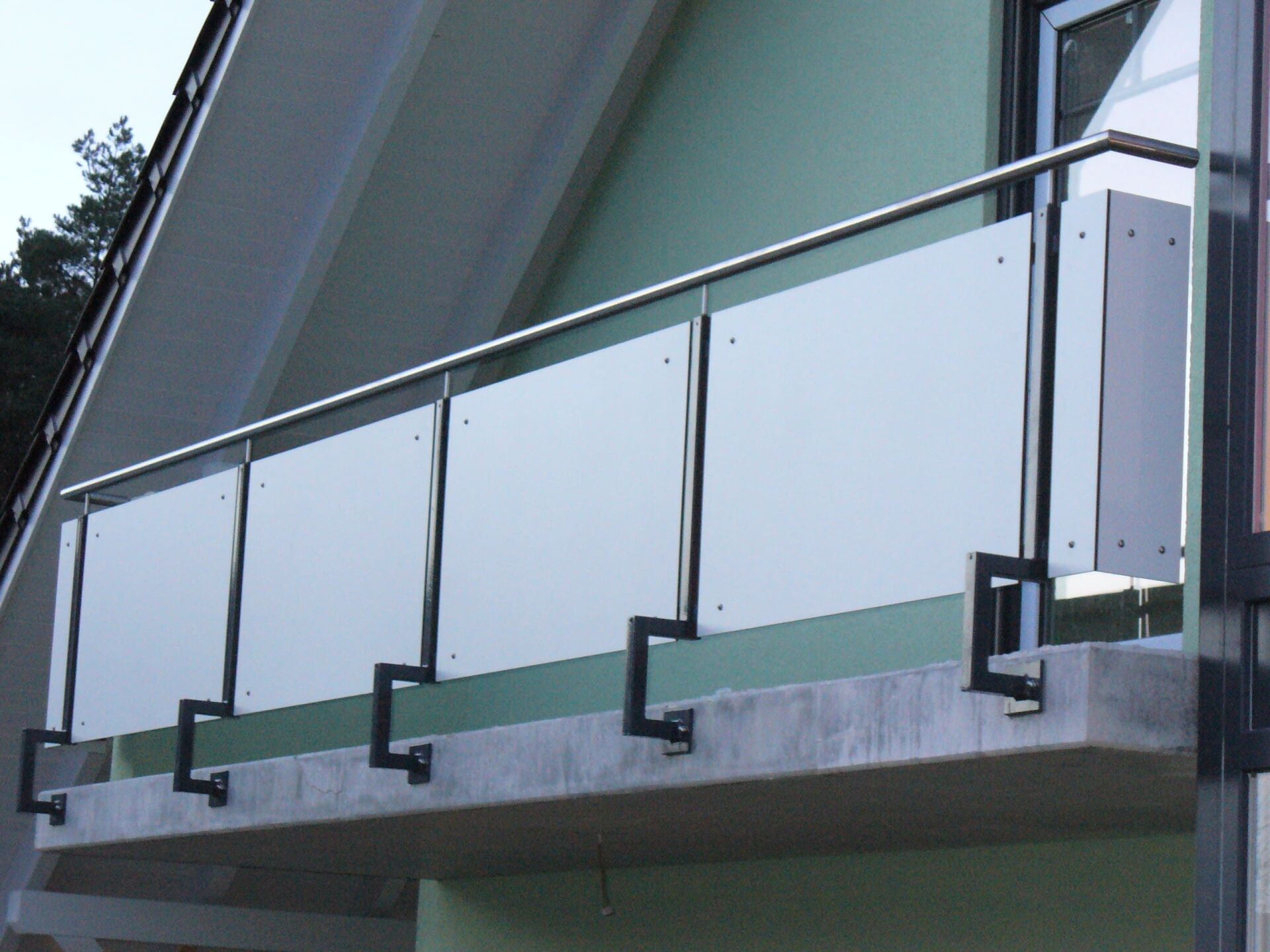 Referenz Balkongeländer