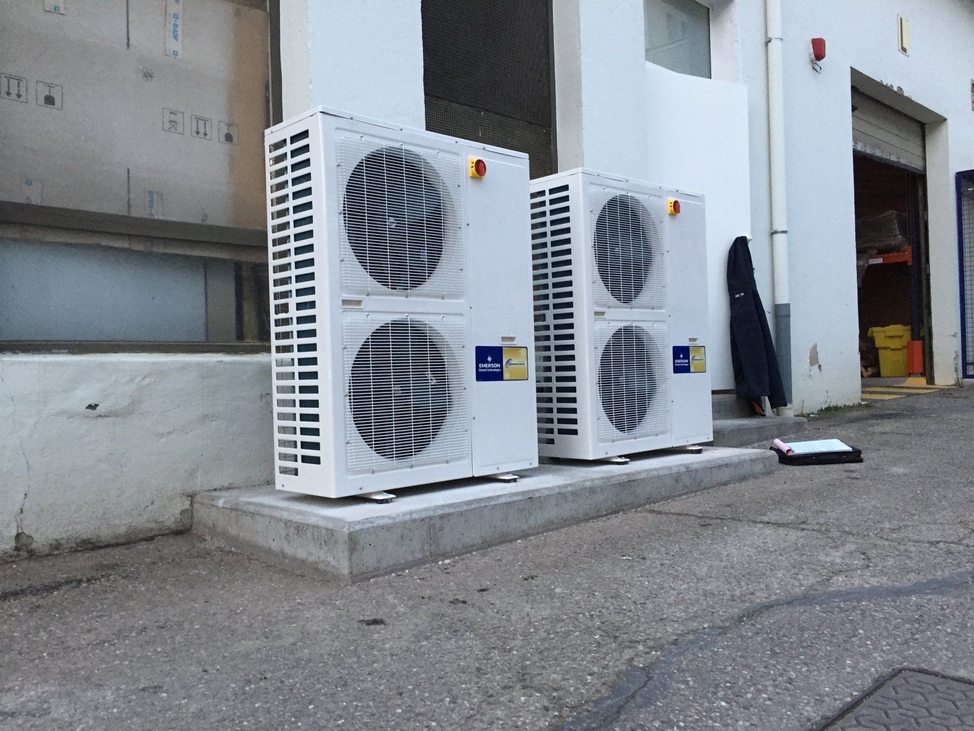 Deux pompes à chaleurs
