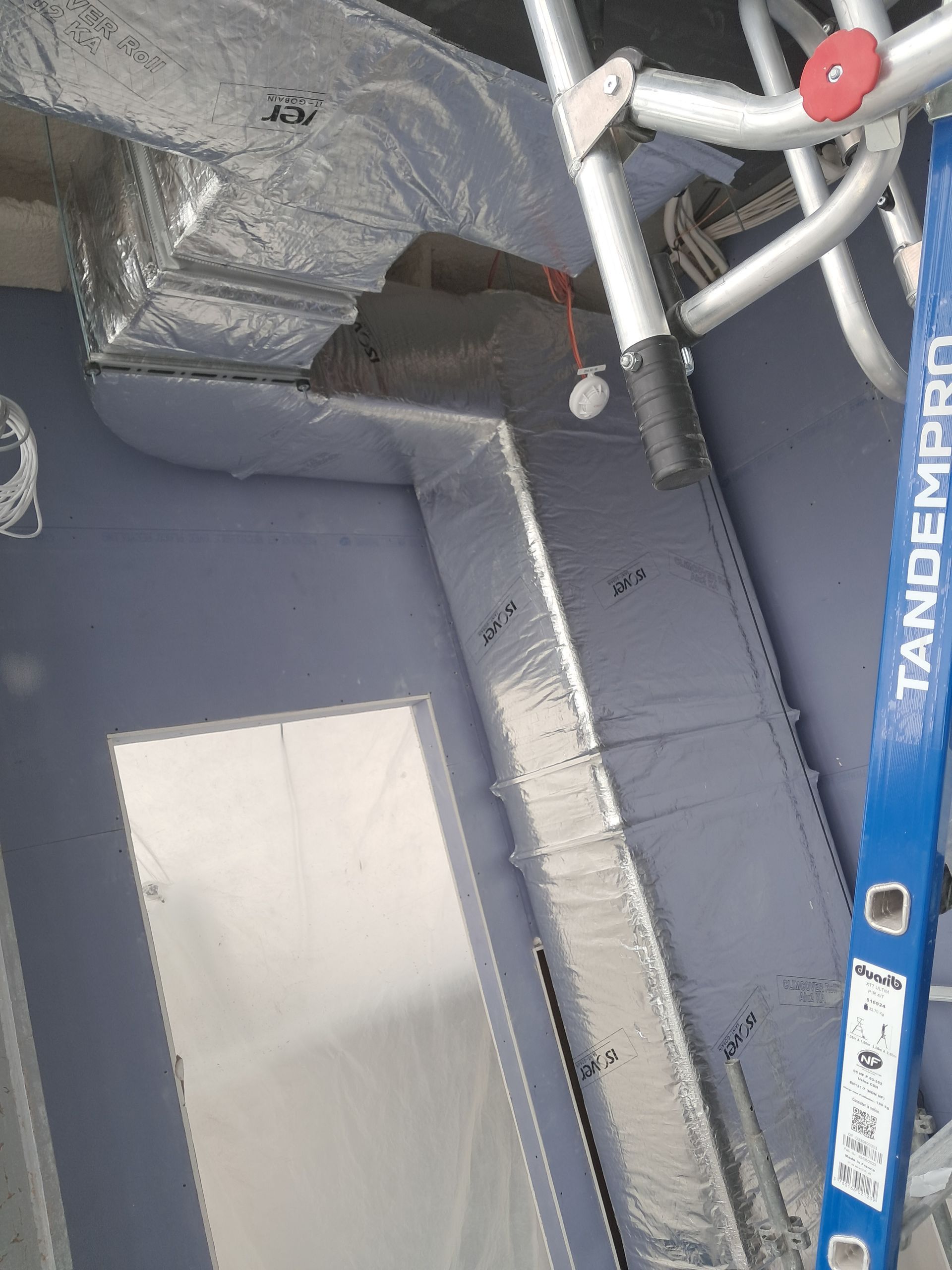 Isolation d'un tuyau épais