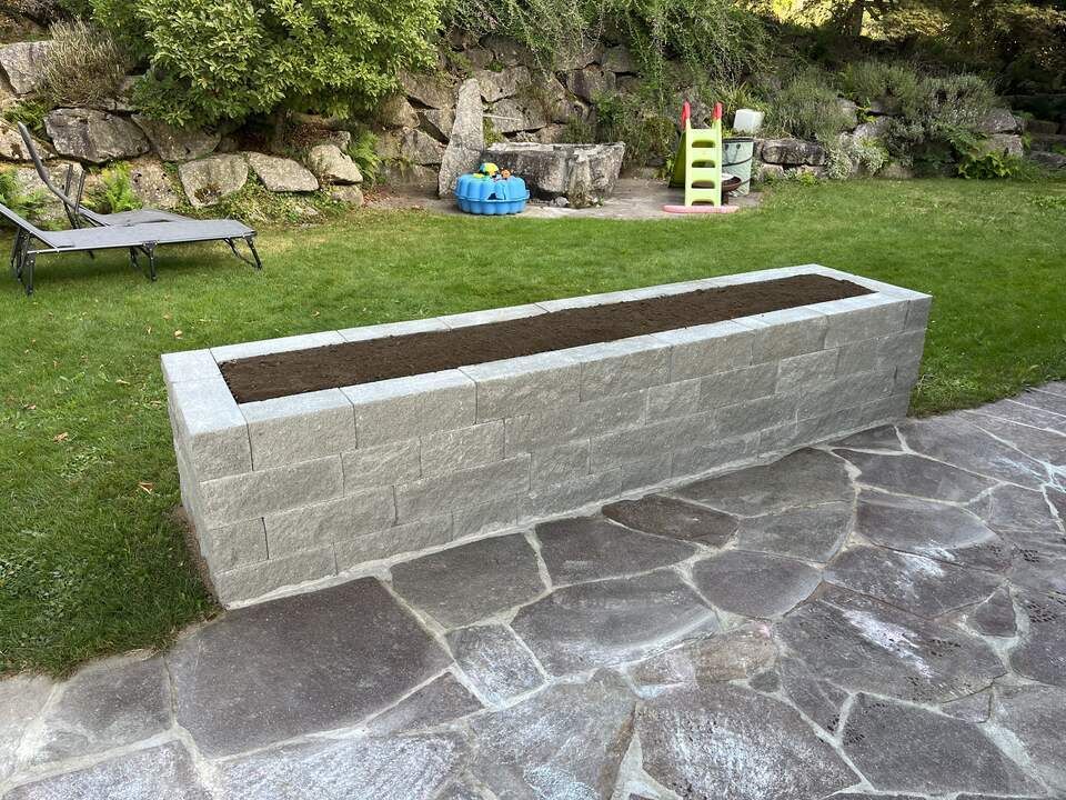 Hugentobler Gartenbau GmbH Hochbeet