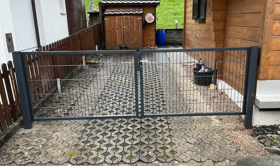 Hugentobler Gartenbau GmbH Einfahrt