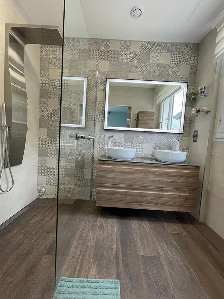 Salle de bain carrelage mosaïque