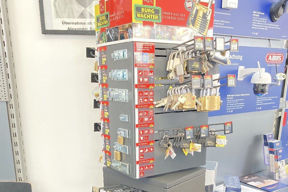 Schlösser im Laden von HARU Einbruchschutz