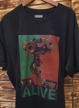 Una camiseta negra con la imagen de un robot y la palabra 