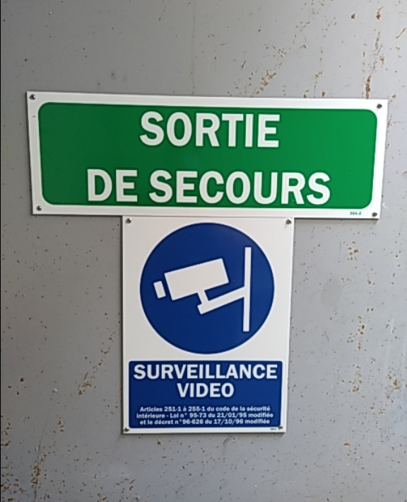 Pose de signalétique