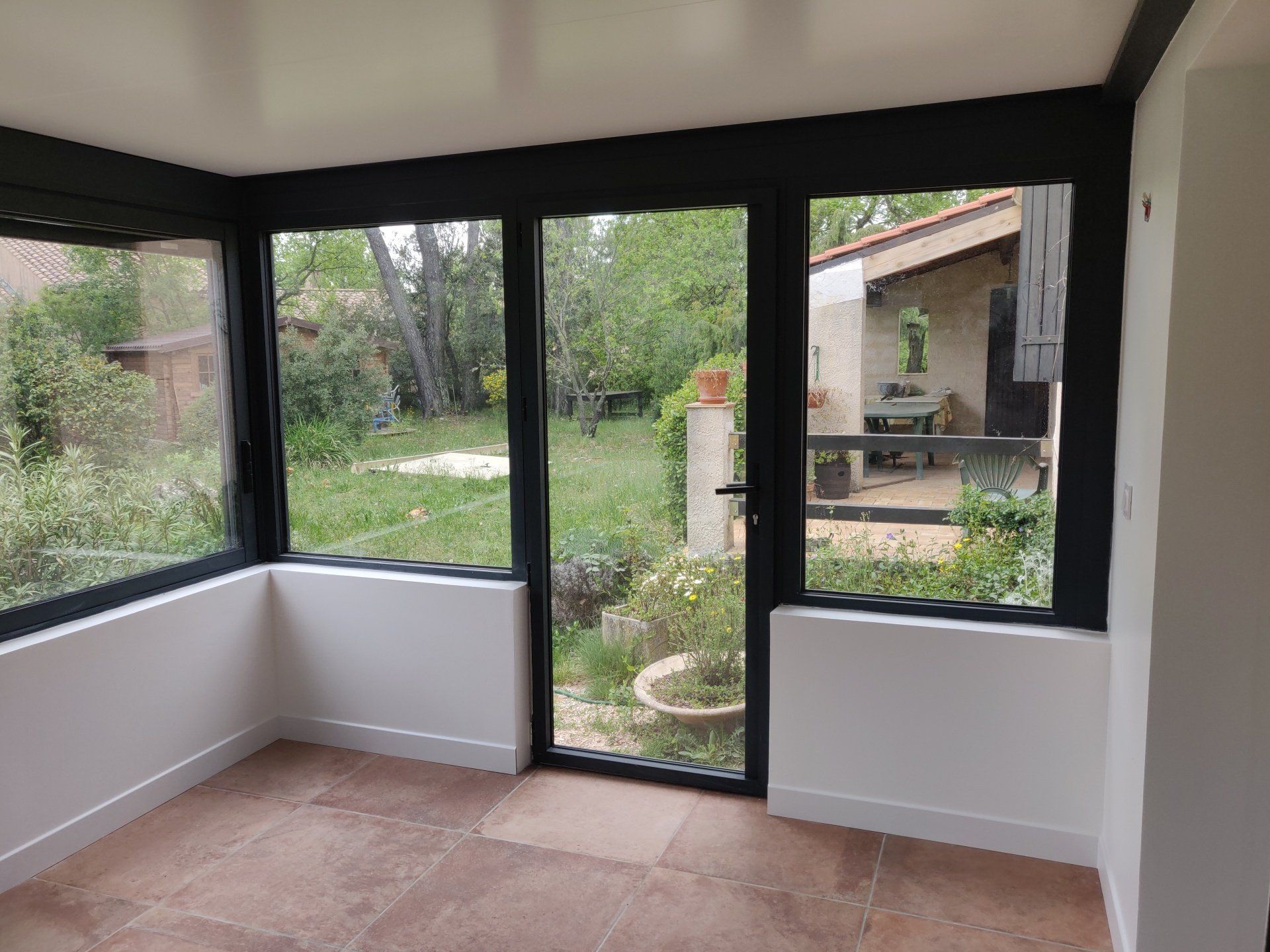 Pose de fenêtre et porte