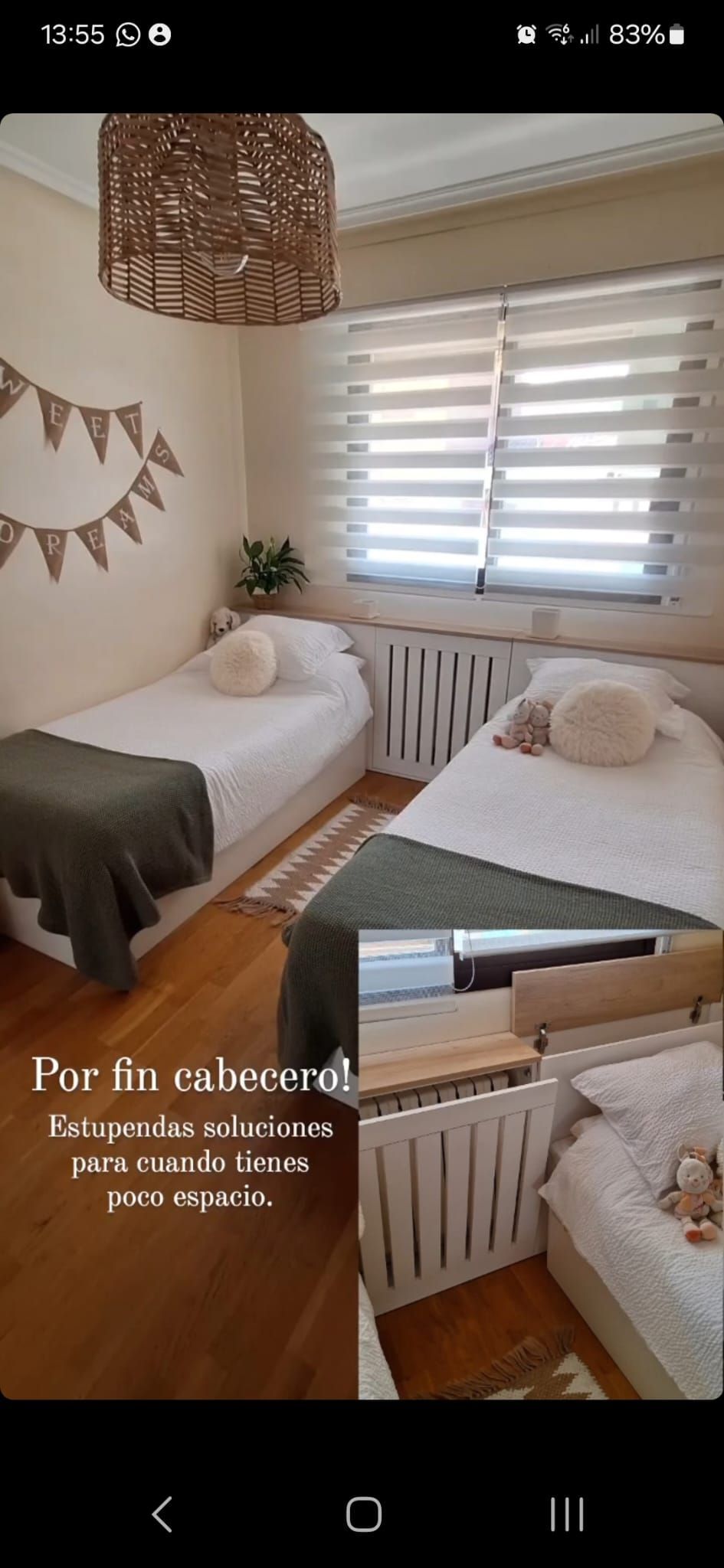 Un dormitorio con dos camas, una cuna y una ventana.