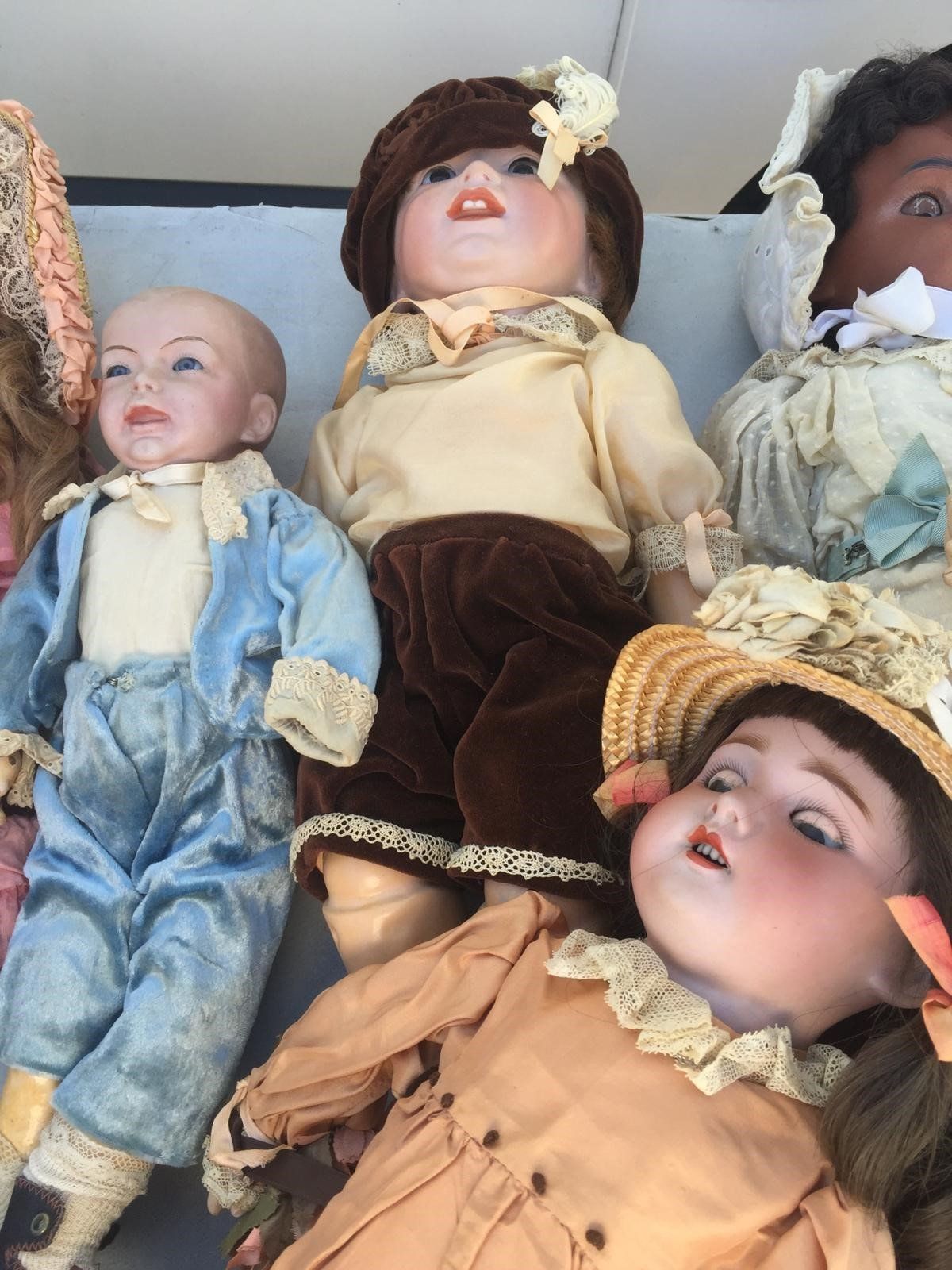 Jouets Antiquités : 4 poupées