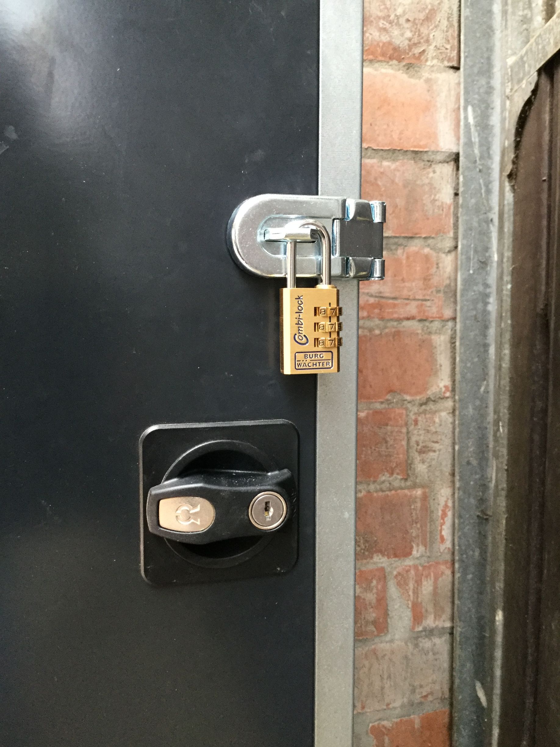 Schlüsseldienst ALLES Klar Montagebeispiel Bild_03