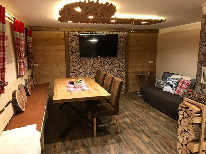 Galerie2 Nugroma Holzmarkt