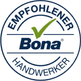 Ein Bona-Logo mit einem grünen Häkchen in einem blauen Kreis.