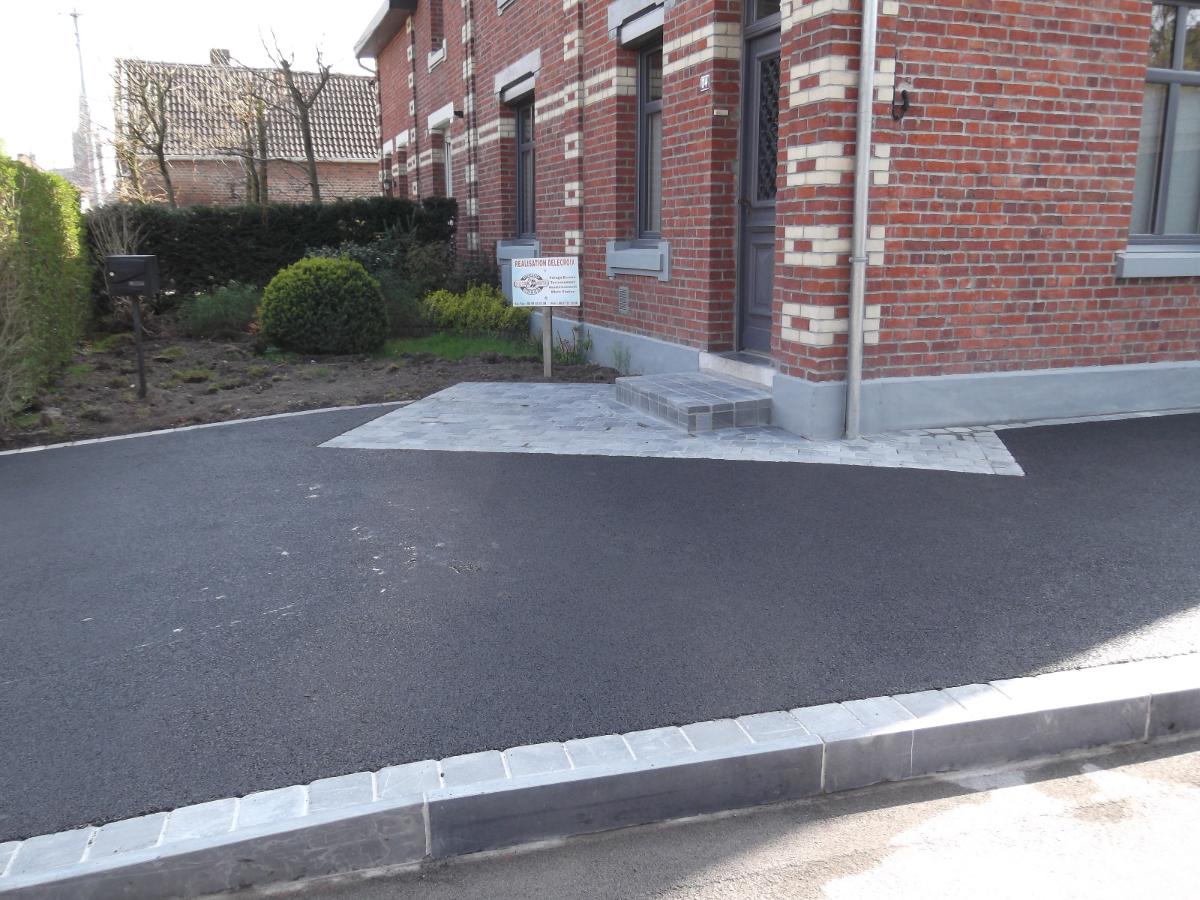 Enrobés et pierres bleues