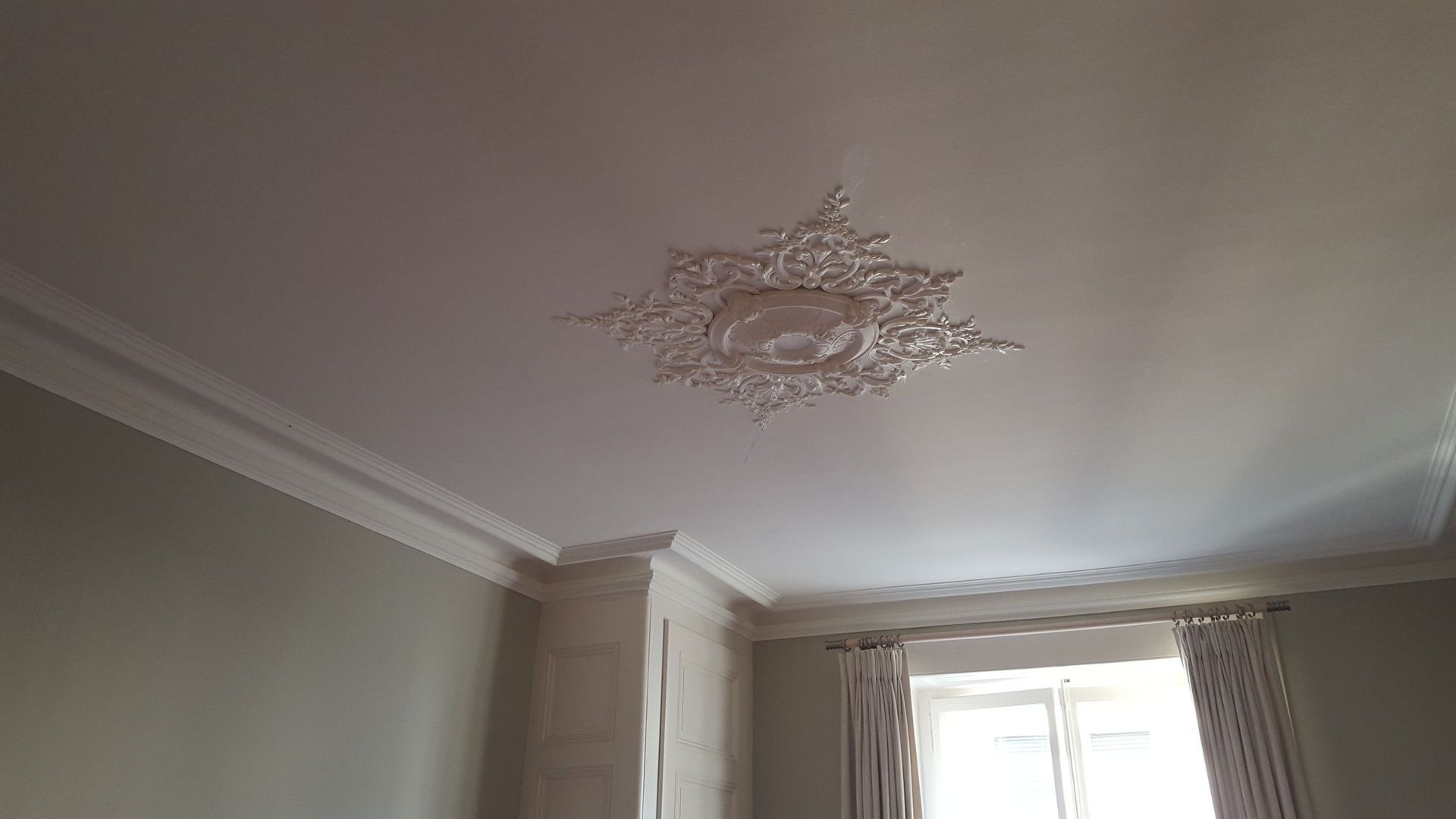 Corniche - Staff Deco Scheidegger SA