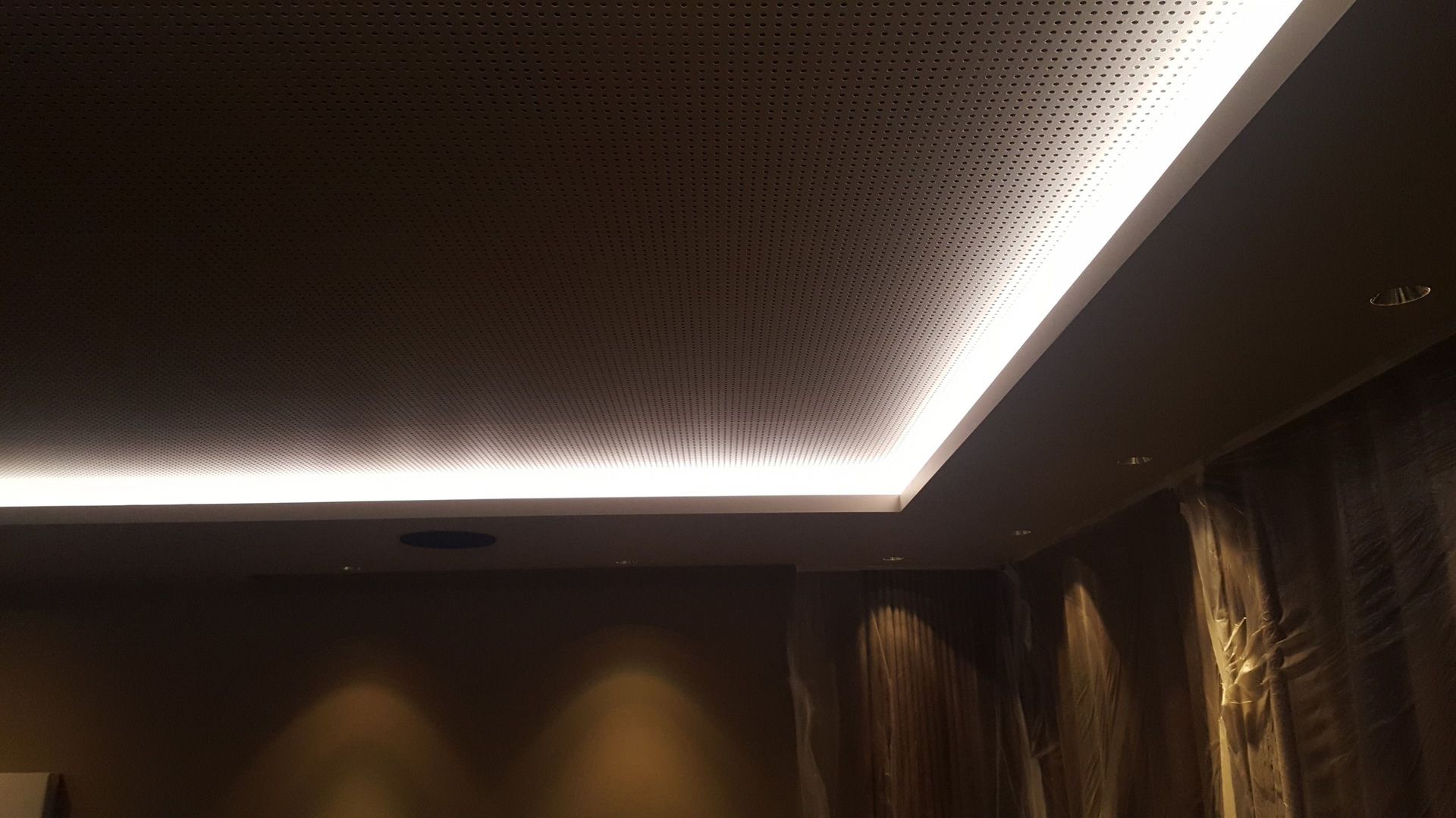 Faux plafond - Staff Deco Scheidegger SA