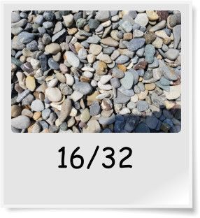 Verschieden farbige Steine 16/32