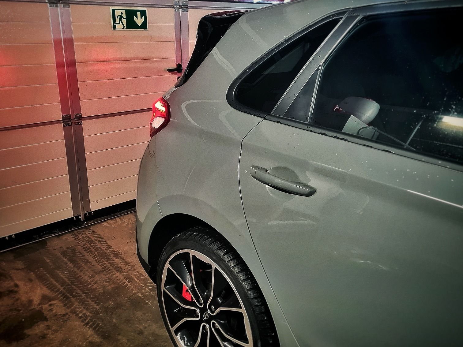 Mécanique, nettoyage et rénovation à Granges - Firstcustom SNC