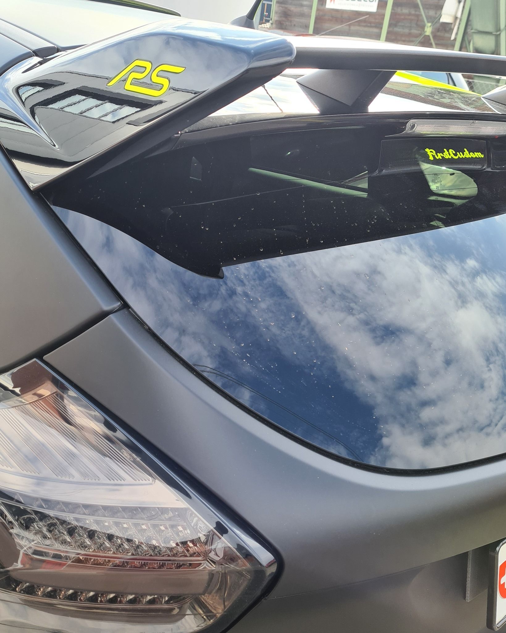 Mécanique, nettoyage et rénovation à Granges - Firstcustom SNC