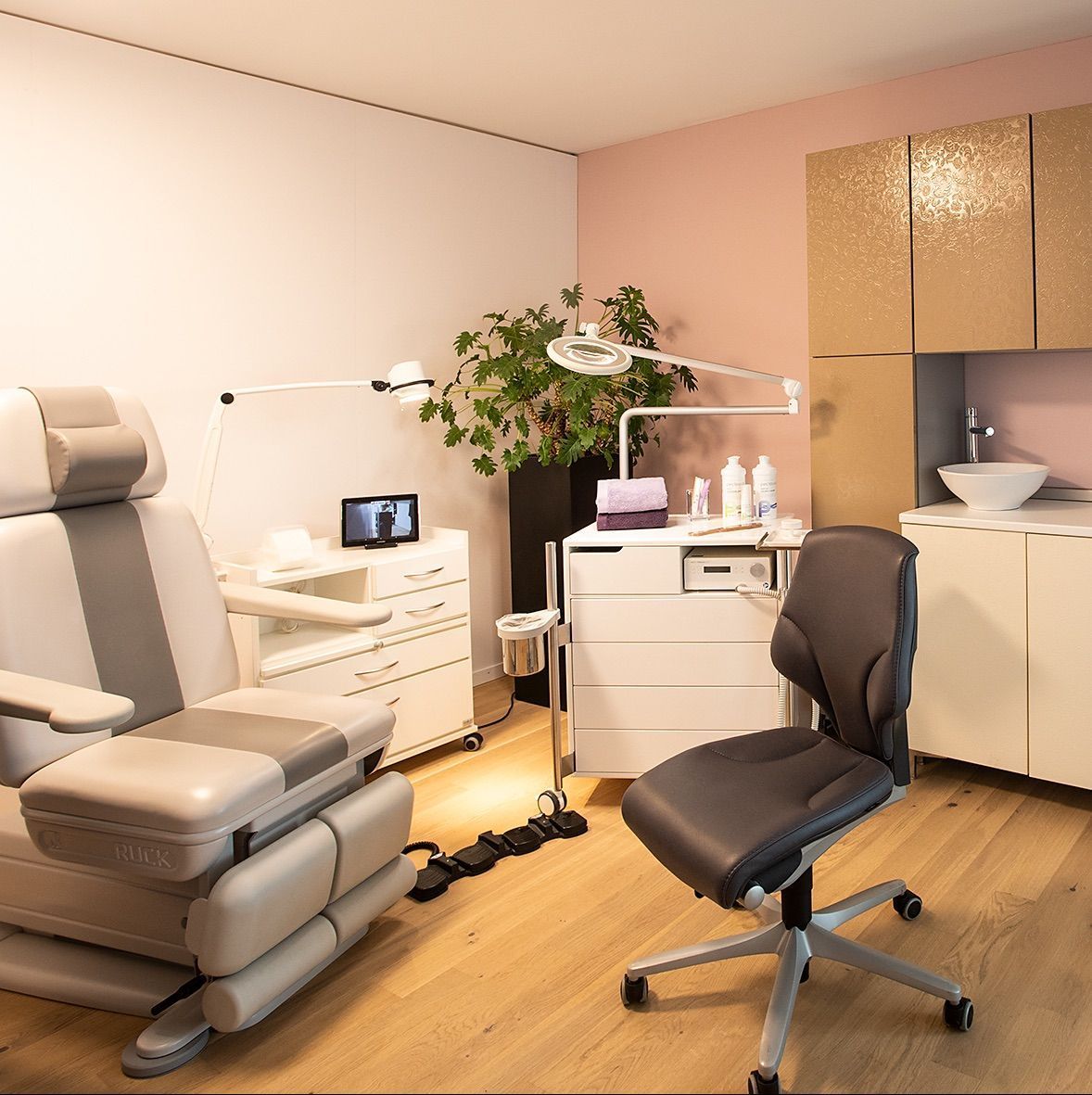 Medizinische Massage - Flawil - Vadosano GmbH