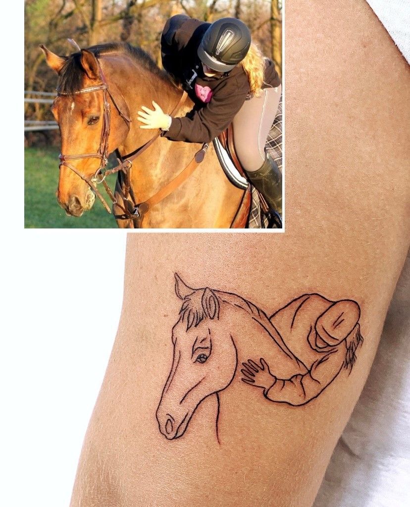 ritratti Tattoo Fine-Line Cavallo